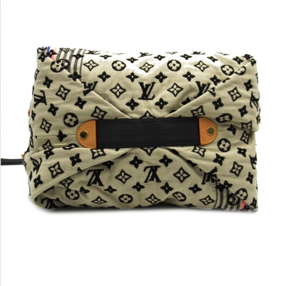 💎✨BEAUTIFUL✨💎 LOUIS VUITTON RARE HOBO CHECHE - Picture 8 of 16